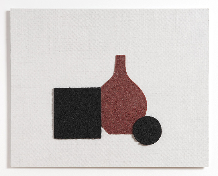 2022 l 25 Via Fondazza l  Carvão e garrafa de vidro moídos sobre tela sobre placa de alumínio l 50x40 cm