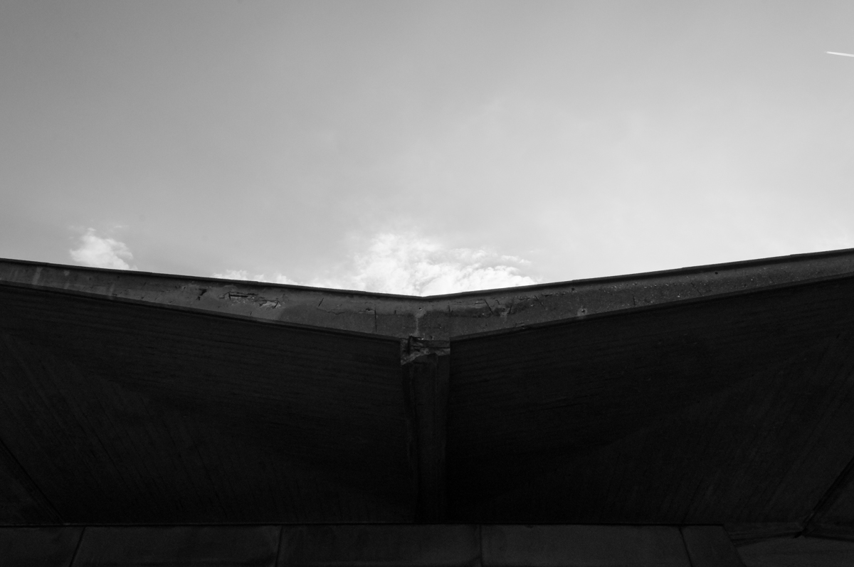 Nekdanja trgovska paviljona ob Celov&scaron;ki cesti, Ljubljana / 1970-73, Du&scaron;an Černič