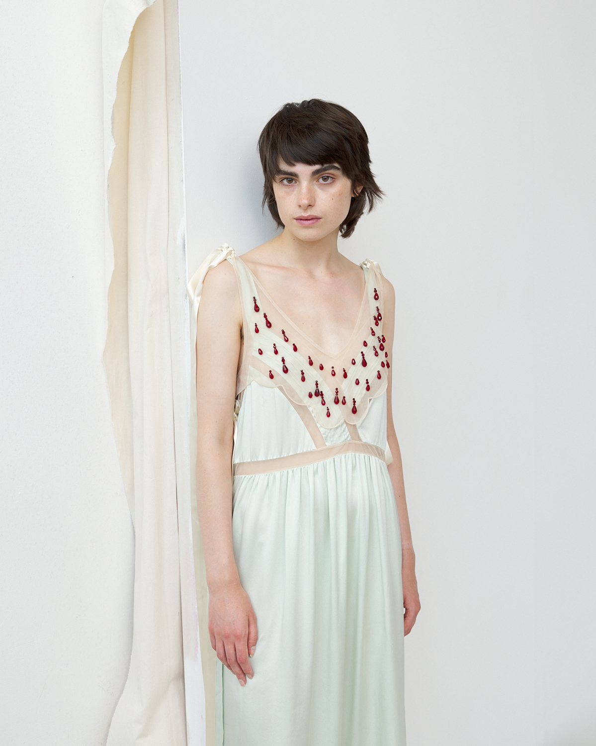 Caitlin is wearing a total look by Simone Rocha FW22