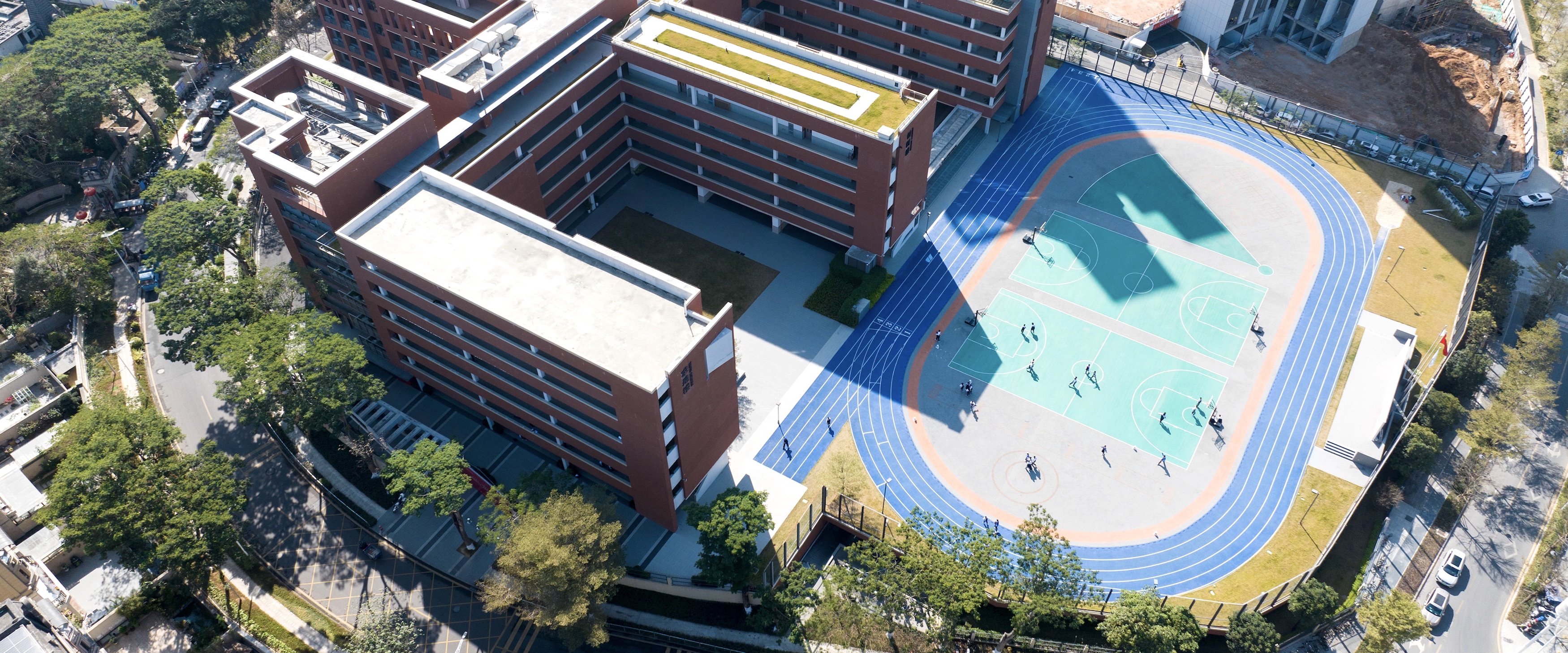 A Living Campus: Nurturing Growth and Connection with Nature