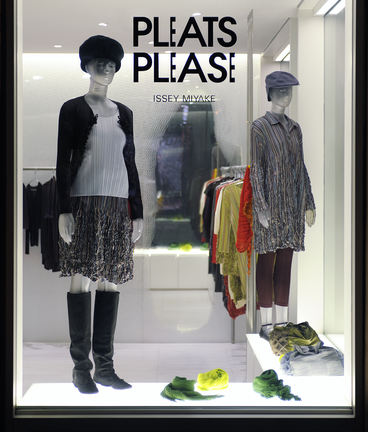 Issey miyake pleats discount please new york