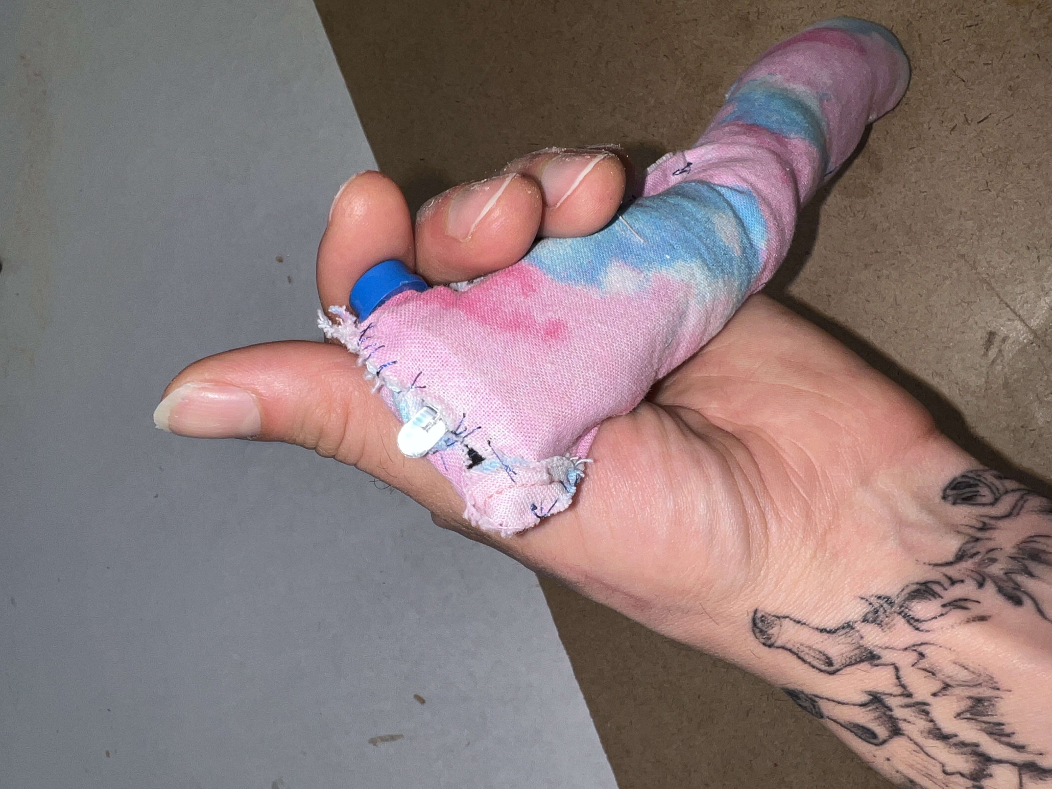 CURSED SQUISHY FLASHLIGHT