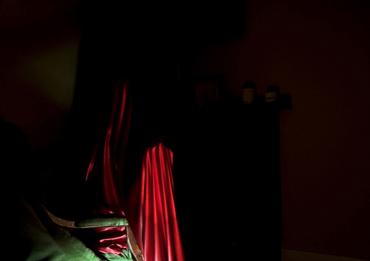 There Remains But Emptiness (I), 80 × 56cm. 2010