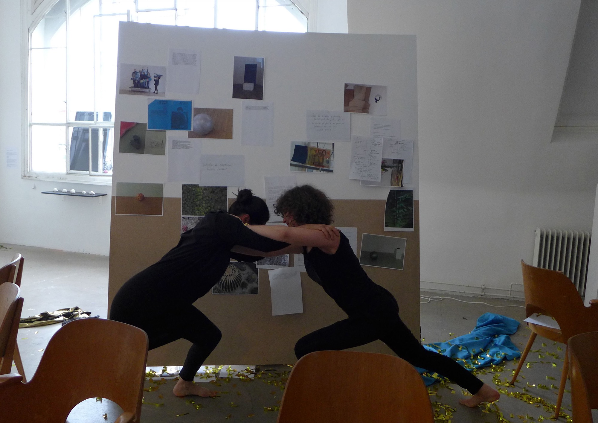 Anne Faucheret calls Mitra Wakil call No Future Complex, 2015