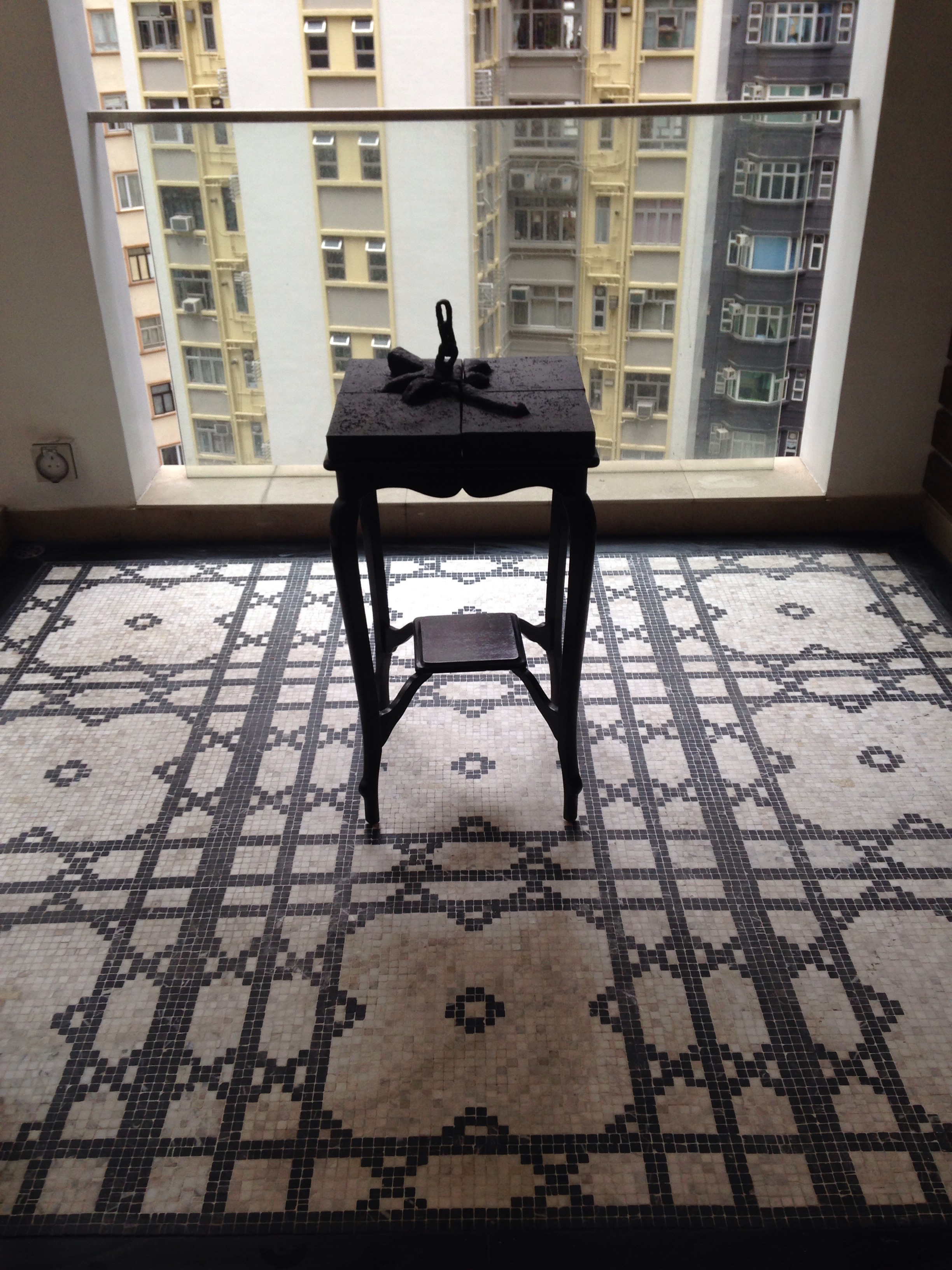 emerging, the 4-canvas piece on display at TRANSIT- 5/F, No.4 Seymour Terrace, Mid-levels, Hong Kong