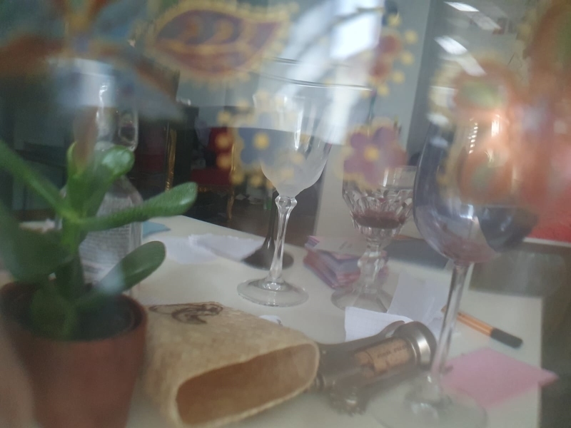 SPURENSUCHE  von Yael Burri