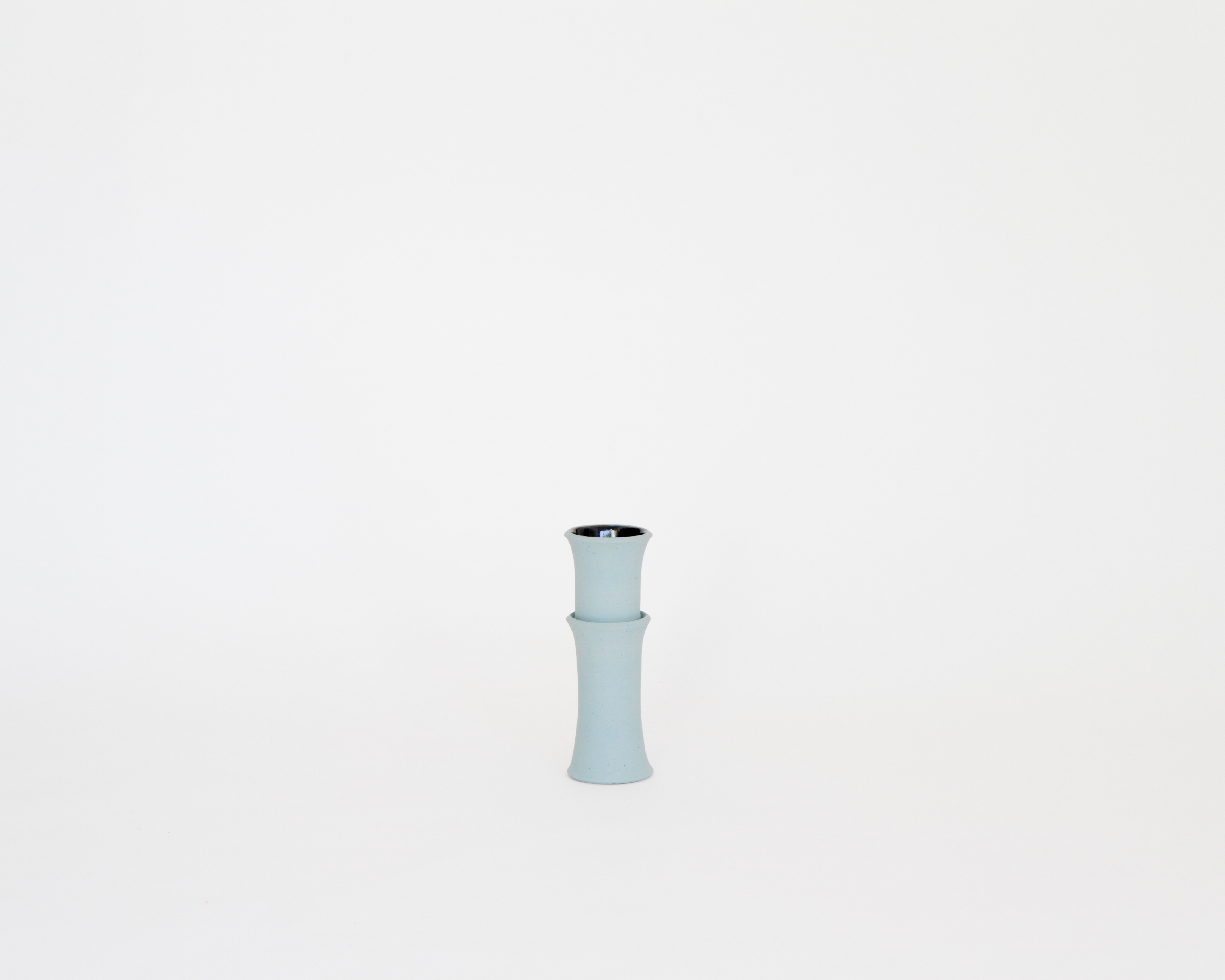 CADNHOLDERS VASE 55$ SOLD