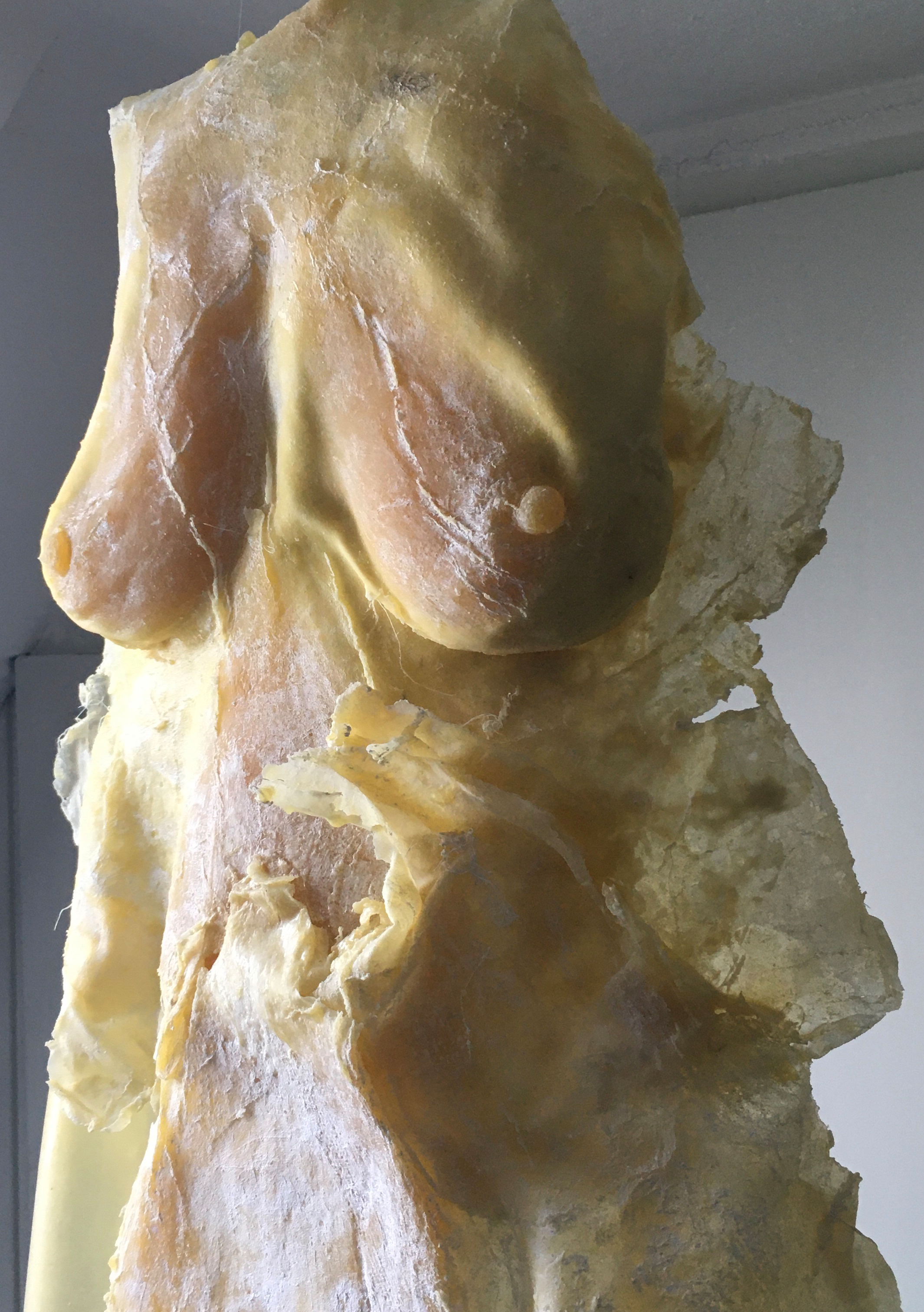 how to feel …, 2020Latex, partieller Körperabdruck, Latexguss, genäht, ca. 130x70x40cmlatices, partial body print, latices casting, sewed, ca. 130x70x40cm