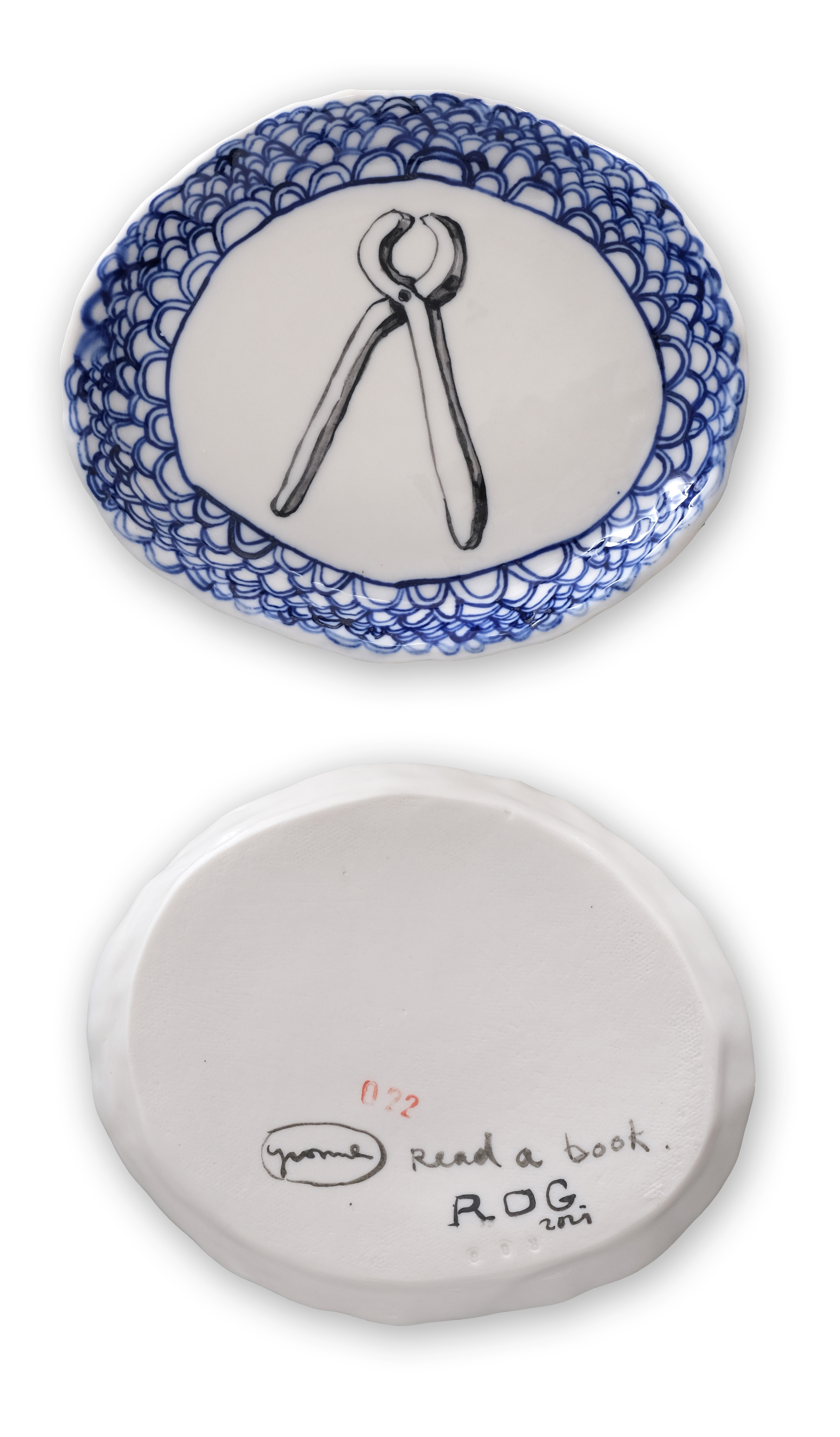 S022 / 13.5 cm  SOLD