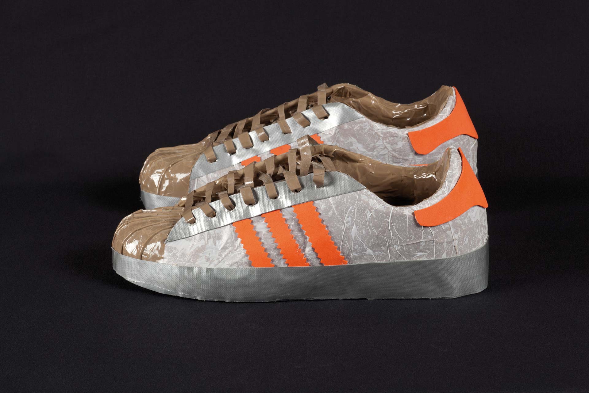 Shoe 1/3 (Superstars II), 2008 tape and plastic bags 30 &times; 10 &times; 10 cm