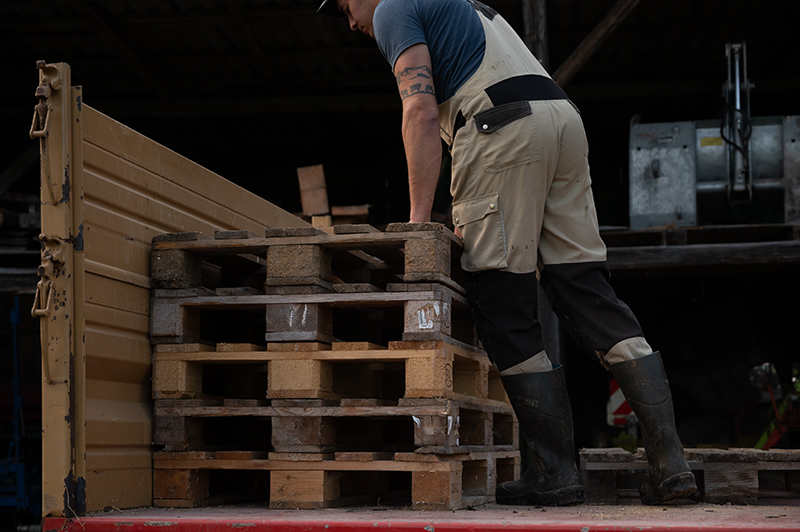 Poloxen werden geladen &ndash; Entsorgung geh&ouml;rt auch dazu.