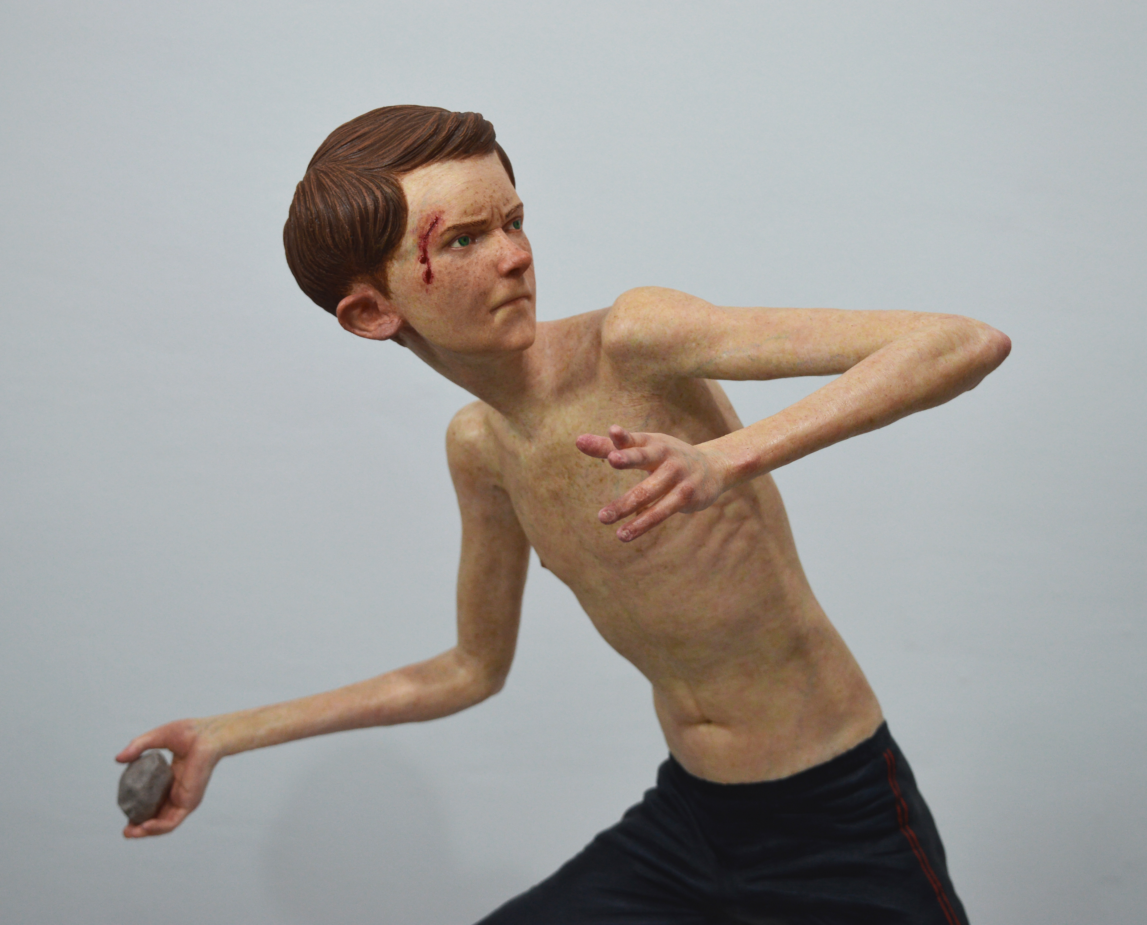Dialogue, 2018. Resin, fiberglass, aluminum structure and acrylic paint, 90 x 60 x 70 cm.