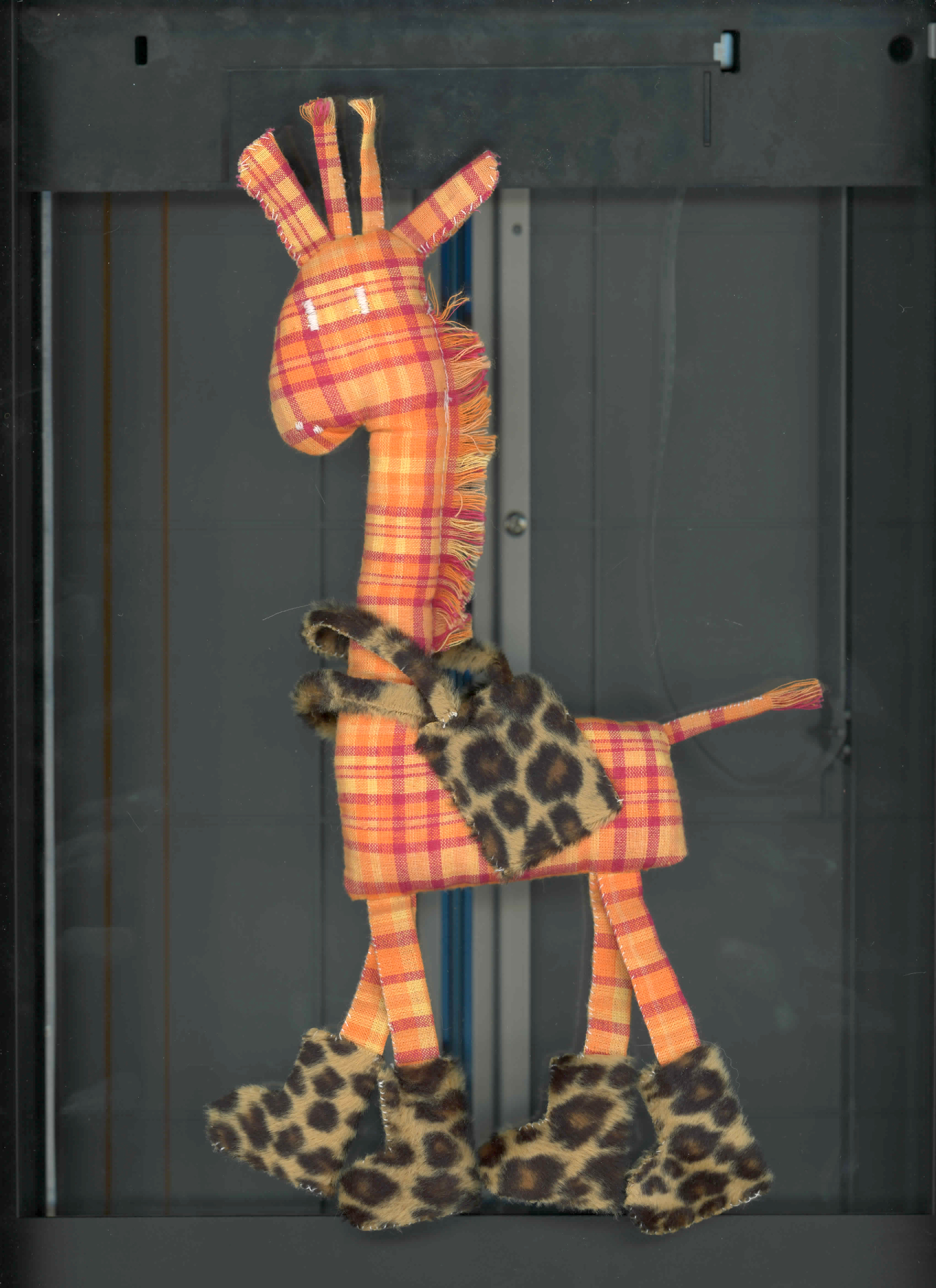 "Paul, as you are very distinguished and fashionable, I made you a giraffe that also cares a lot about fashion."