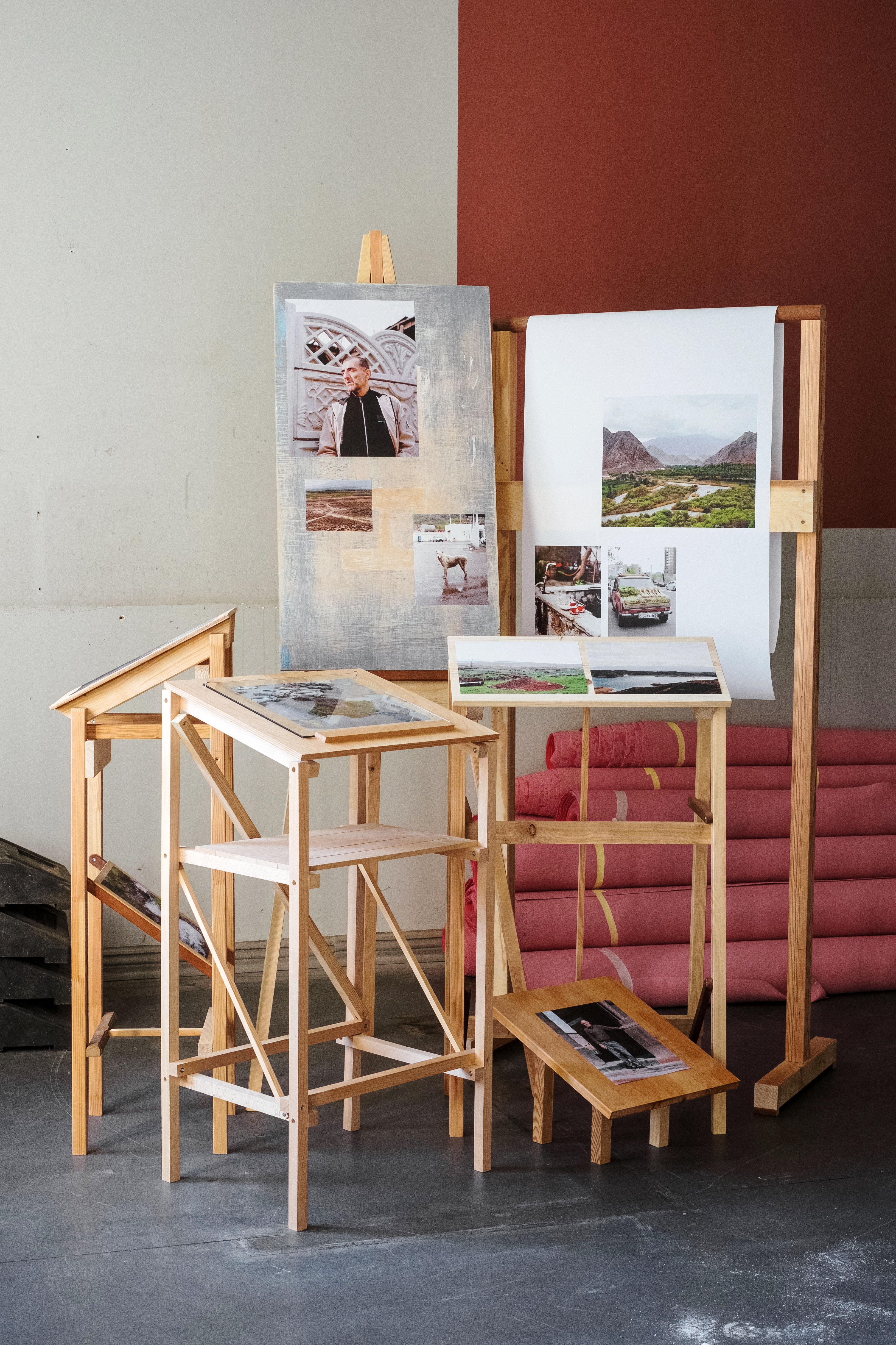 Like Scattered Islands, installation views, as conceived  for the foyer of Villa Oppenheim in Berlin, 2025