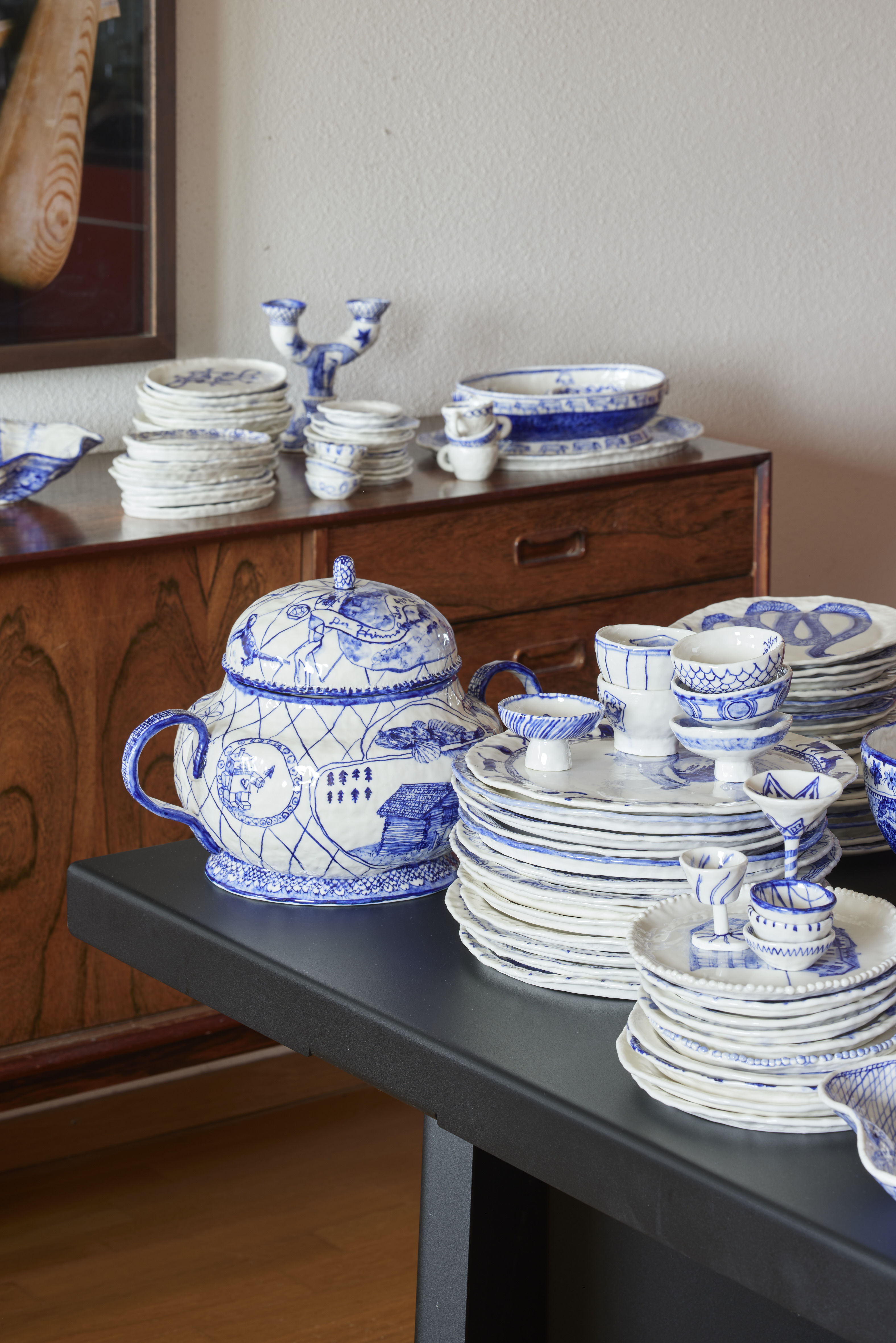 Everywhere ist &Uuml;berall, 2023 208-piece, hand-built, and hand painted  porcelain  dinner service
