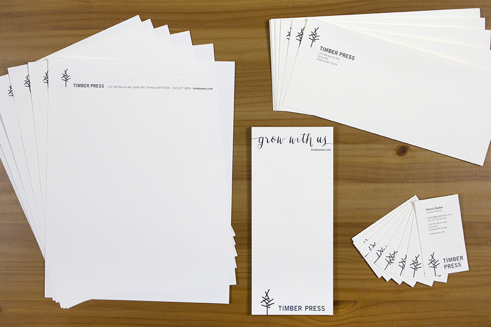 In most applications, the mark was rooted at the bottom of the image area. It was an unexpected but appropriate solution for the world’s largest gardening book publisher.