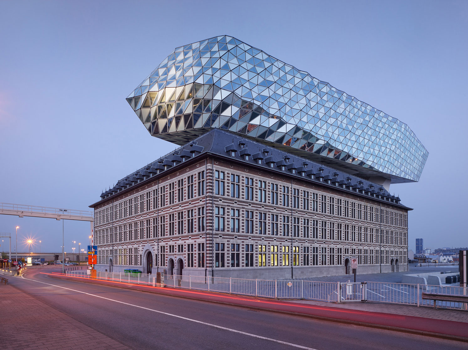 ZAHA HADID ARCHITECTS - PORTHOUSE - ANTWERP, BELGIUM