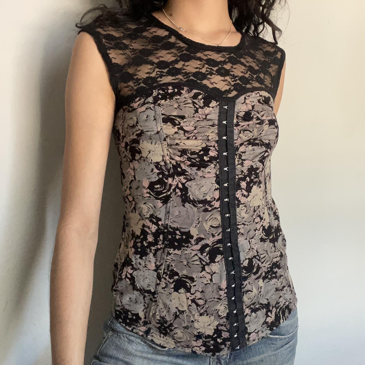 2000s Corset Top - 𝓈𝑜𝓁𝒹