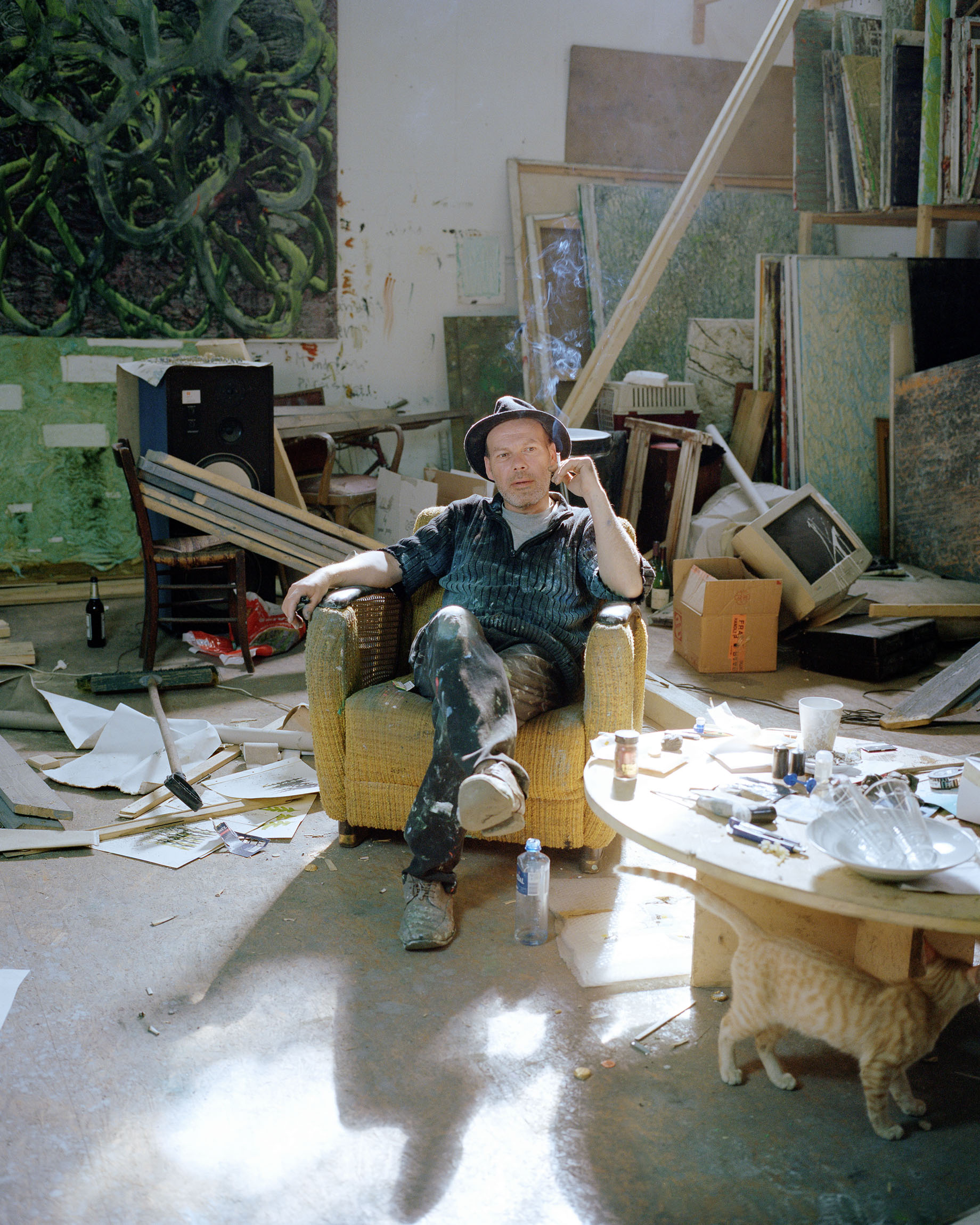Thomas Henriksson in his studio