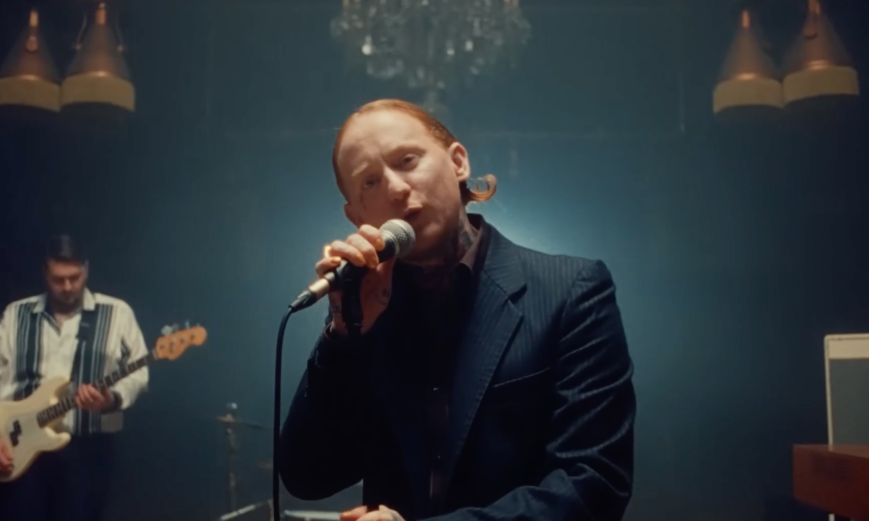 Frank Carter and The Rattlesnakes 'Man Of The hour' / Ruth Hunduma, Sticker Studios