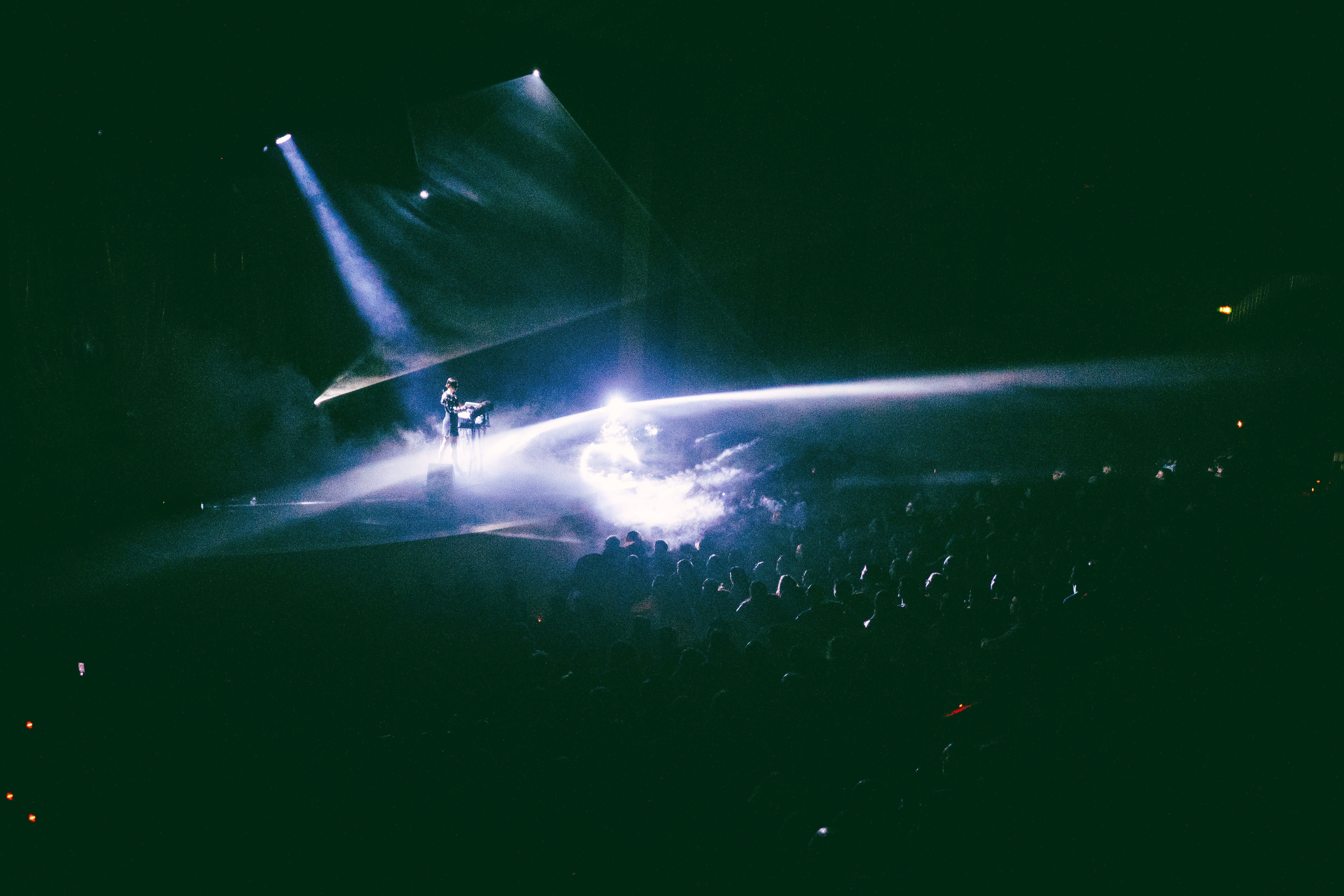 Caterina Barbieri Live at Culturgest. Photography by Vera Marmelo