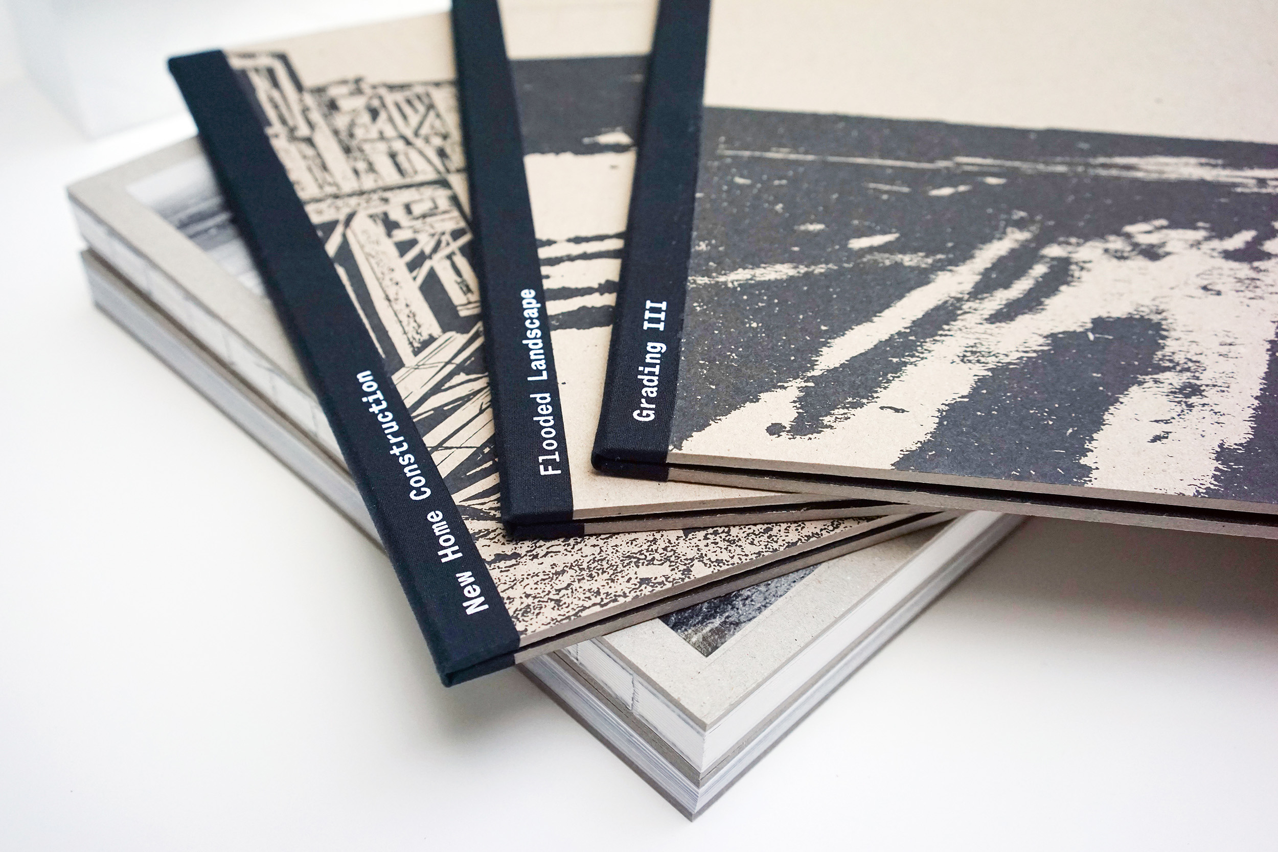 Tracy Hills special edition, handmade, bound and screenprinted folios with two signed and editioned prints. Three versions of 10 copies each. Co-designed and produced with Ryan McIntosh in Los Angeles, October 2025.