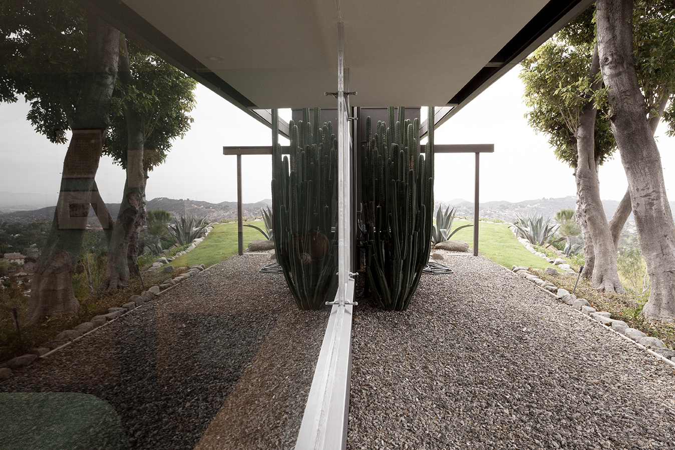 RAFSTUDIO_FELIPERIBON_NEUTRA HOUSE_2014