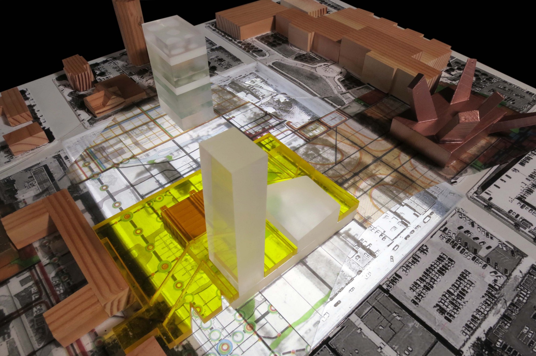 Model view with MOCAD expansion at center