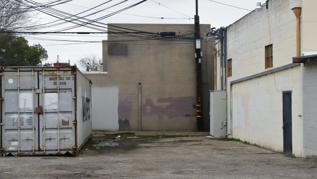 A cherry tree with a large knothole in the back alley of Good Company Player’s Second Space. Inside the knothole is a chess board, with pieces resembling the Roosevelt School of the Arts’ Class of 2000. Created with Justin Weatherby.