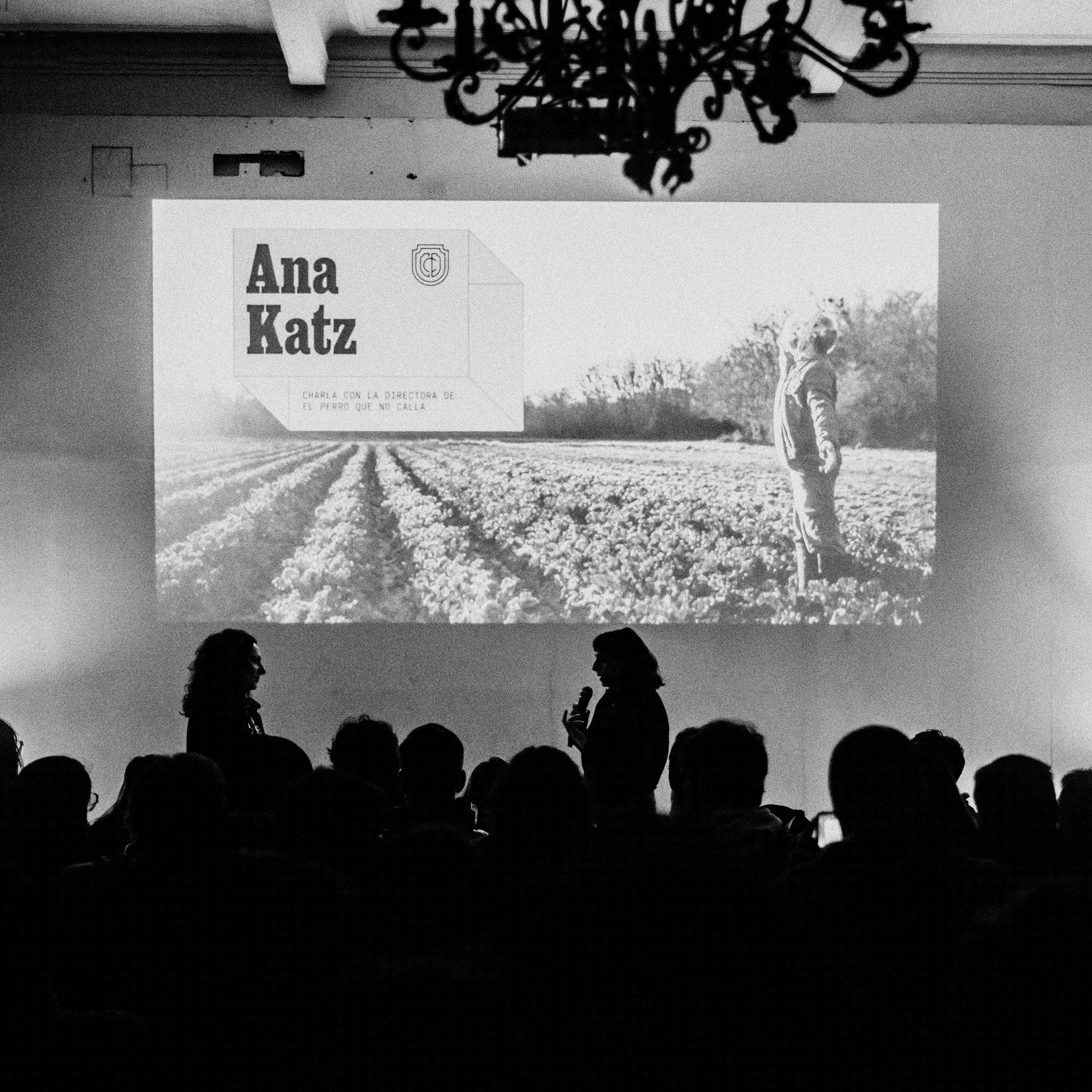 Presentación de charla para el Club de Cine por Kinoto Studio