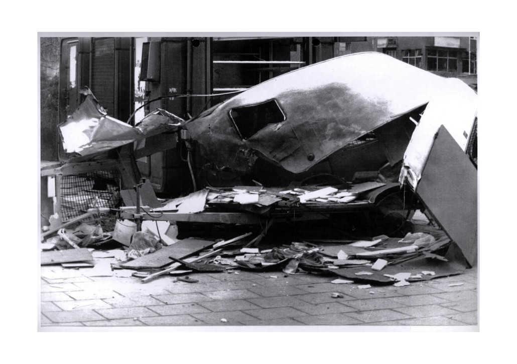 IT-95-14: Blaskic. Kiosks (where hot dogs and other food were sold) located very near the spot marked with the letter A. (results of the shell) Document Type: Exhibit 221/3 • Date: 21/01/1998 • By: Prosecution