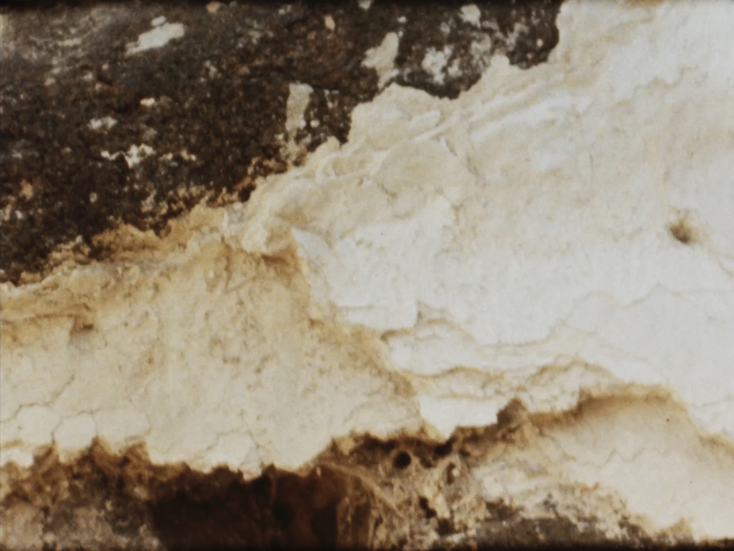 PABLO AGMA: MURALLA #001