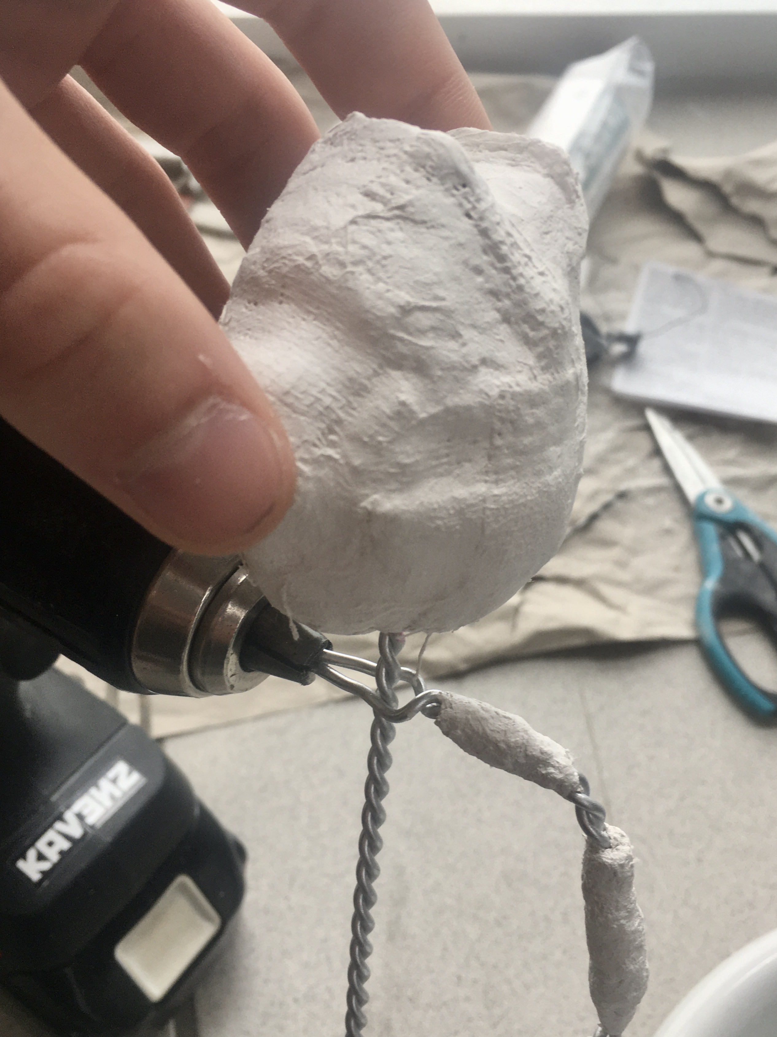 connecting the skeleton out of wire