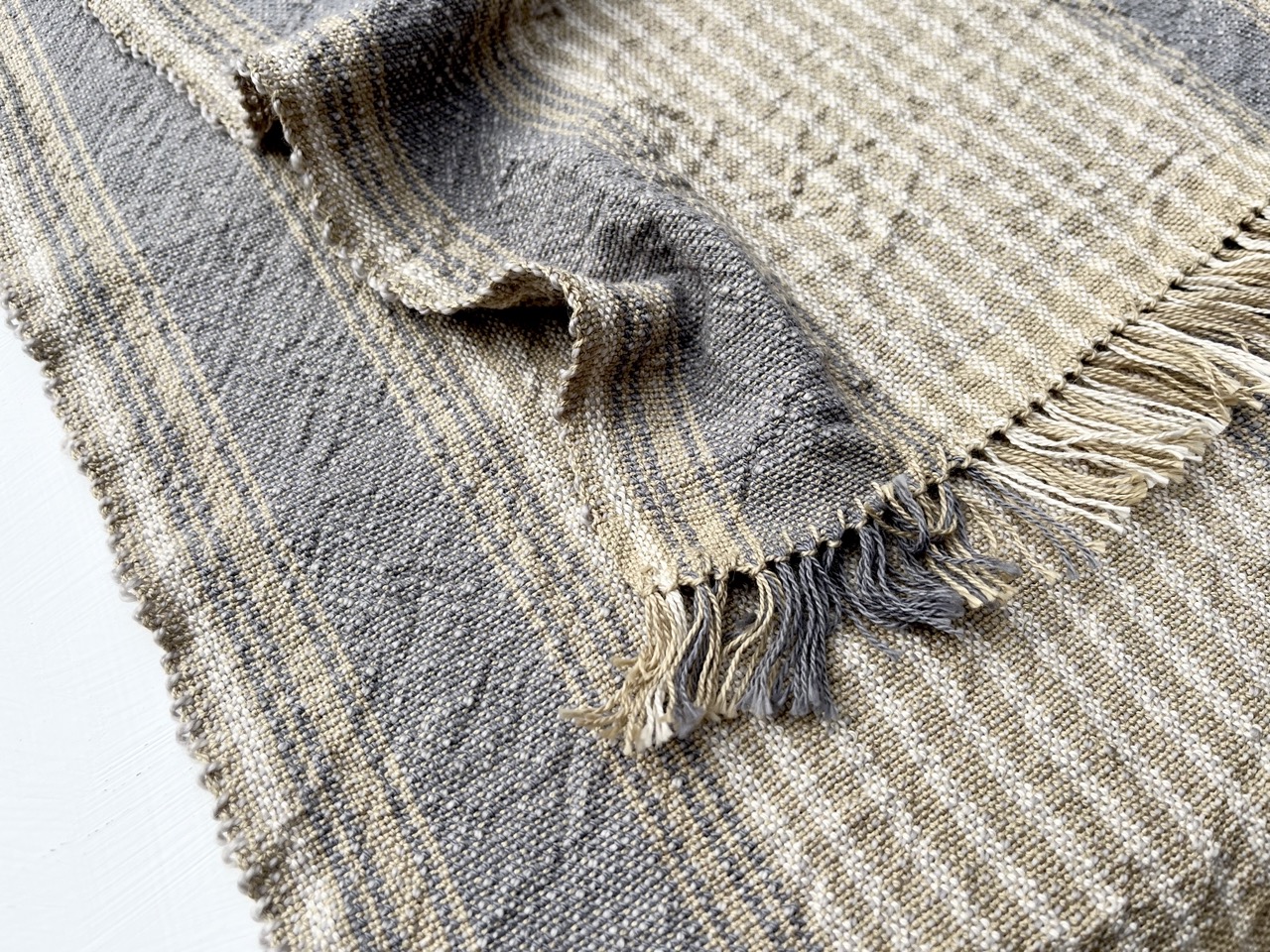 Hand-woven Table Runner Collection / August 2025