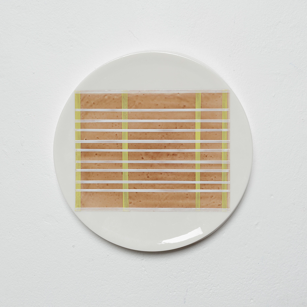 Nr.39, 2020, painted porcelain, Ø 21 cm