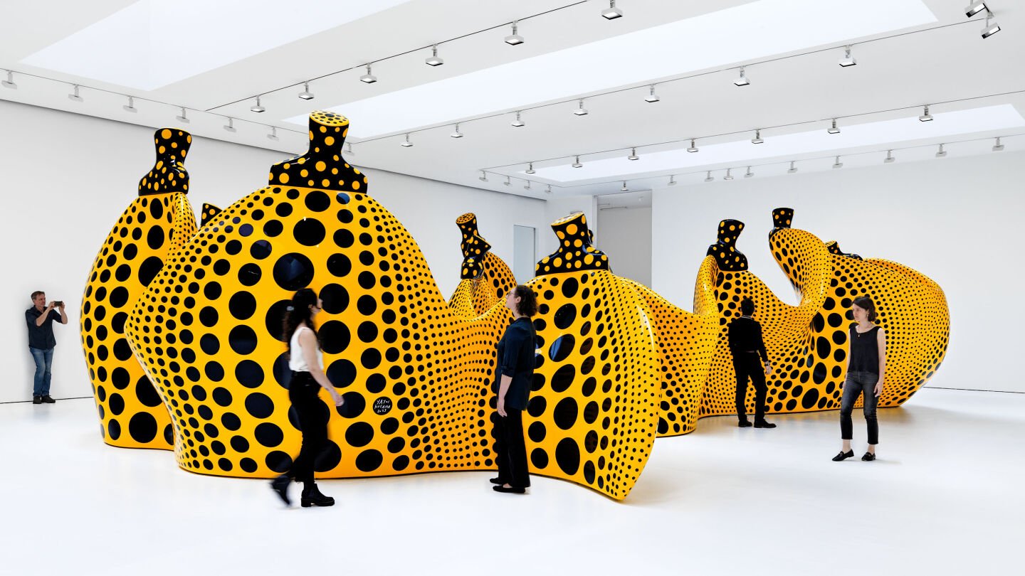 Yayoi Kusama — Rebecca Murdock