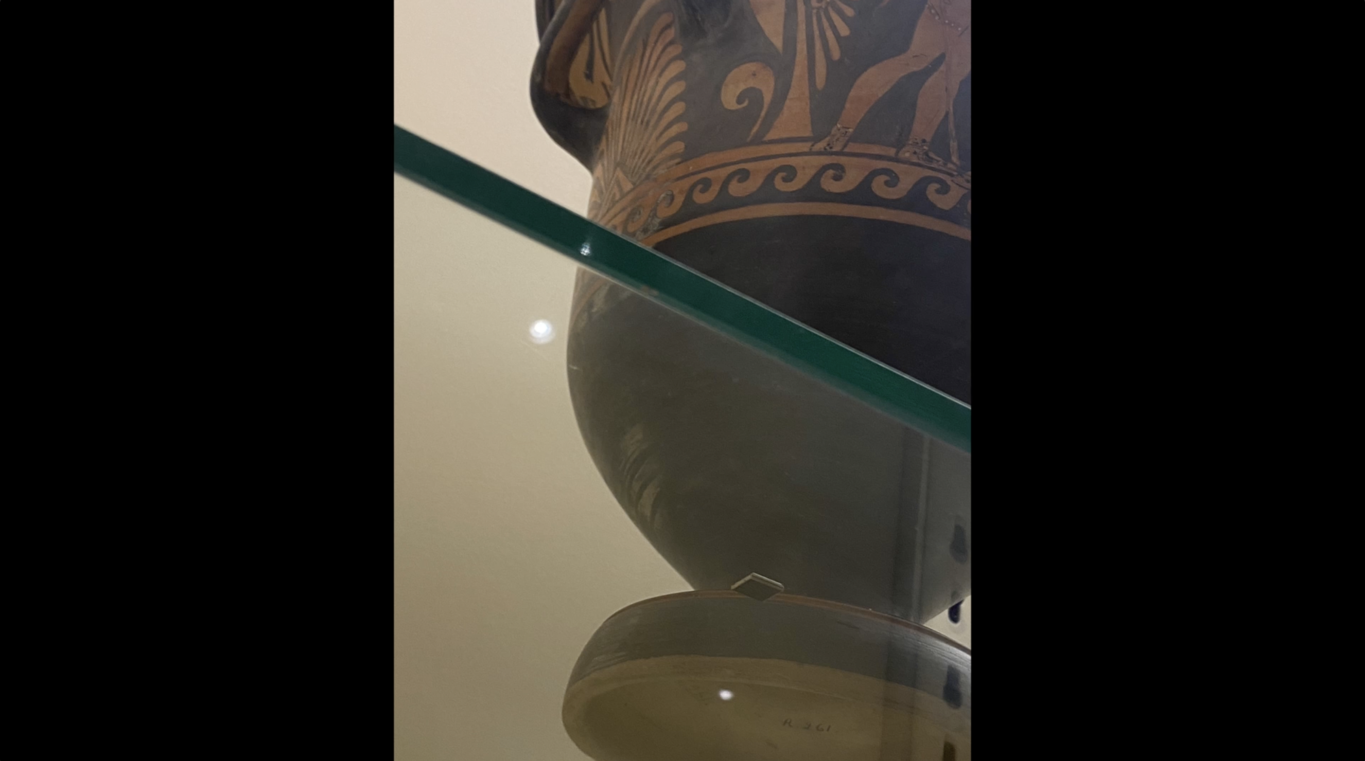 "Slideshow" from "Looking For The Backside, Volume 1: The Art & History Museum in Brussels, Belgium" 2024