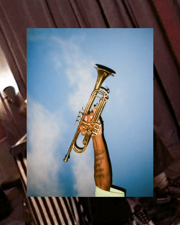 NIKE DISCOVER YOUR AIR