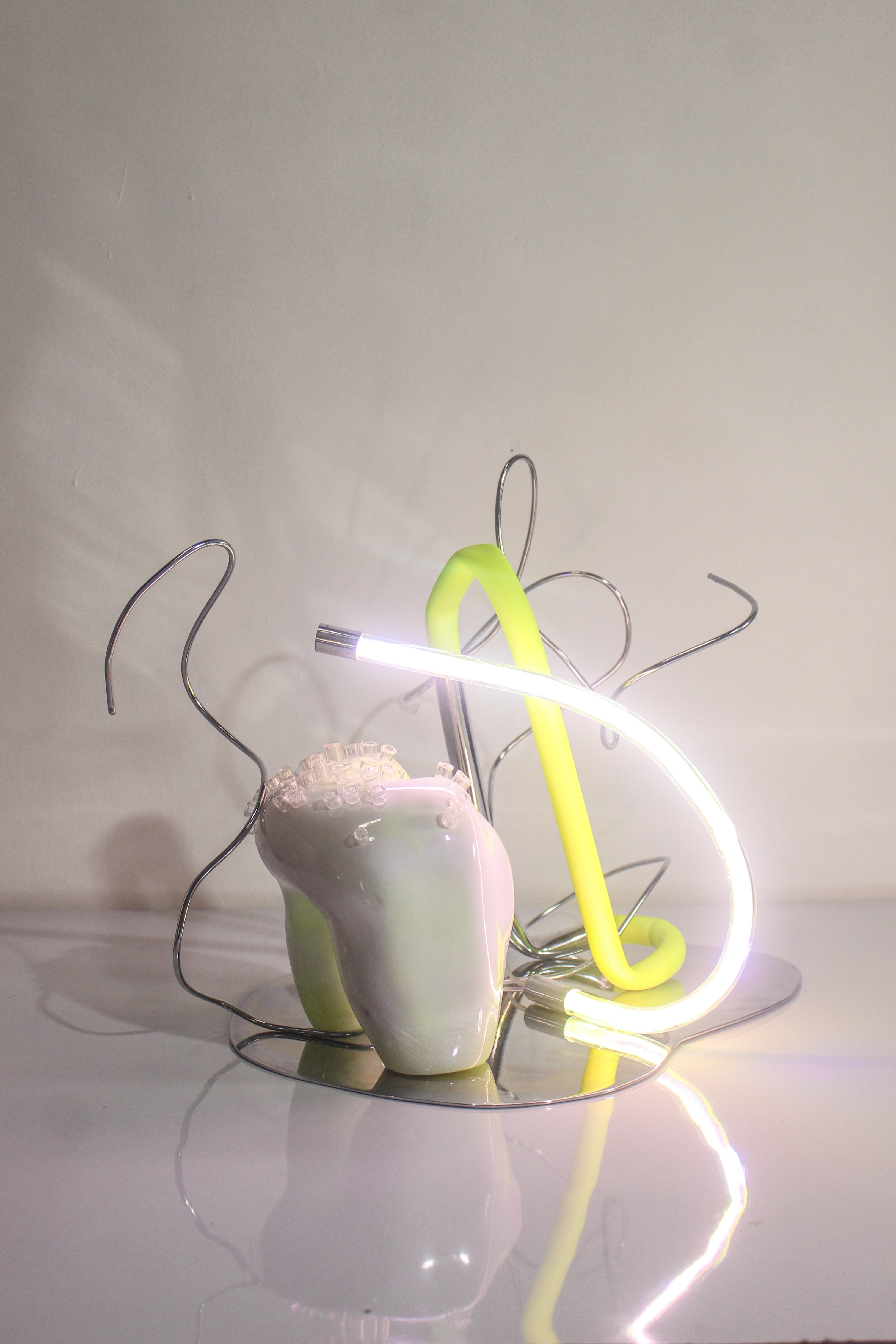 Fika Ria Santika | Laras 10 | 2023 | Resin, acrylic, neon lights | 32 x 40 x 37 cm