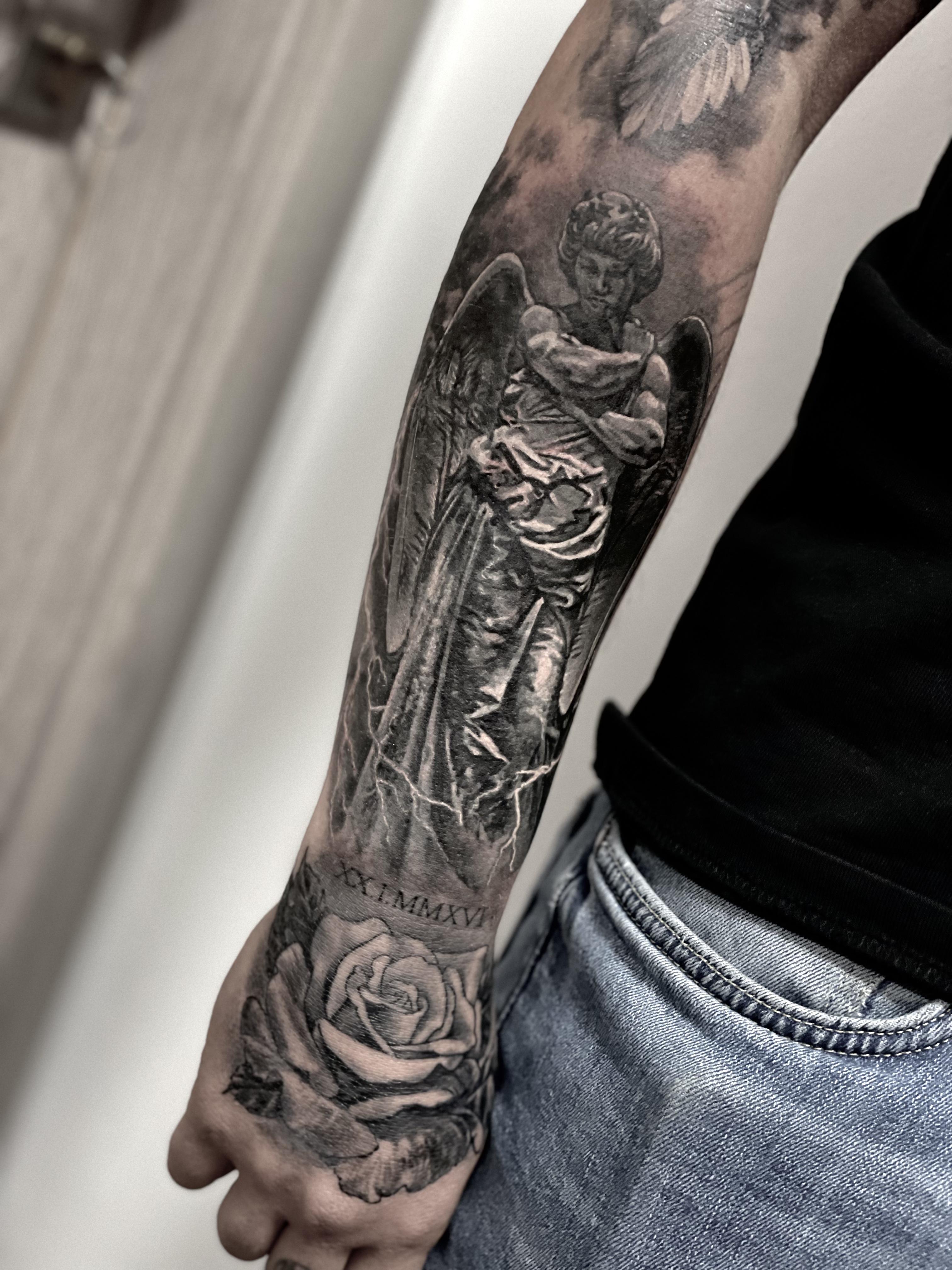 Fill work all black n grey shading  Art tattoo Tattoos Black and grey
