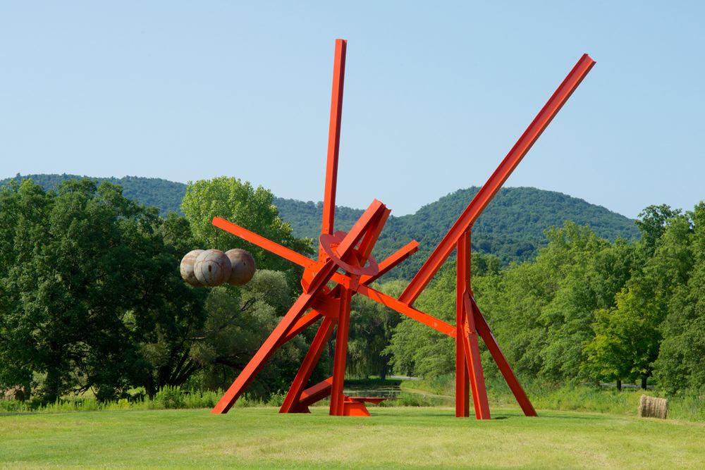 Public Sculpture — Mark di Suvero