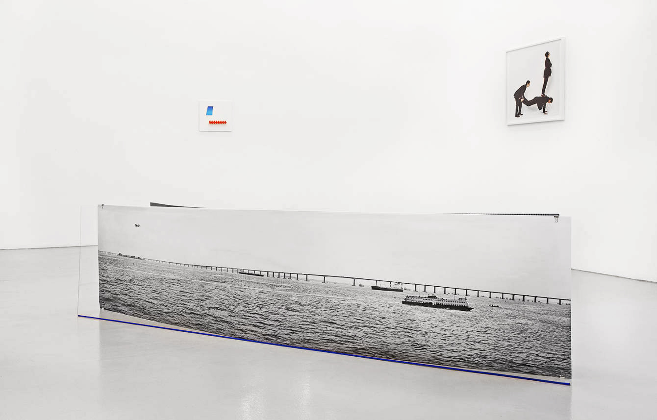 Infinite Gesture / Thomas Rehbein Gallery Cologne (2015)