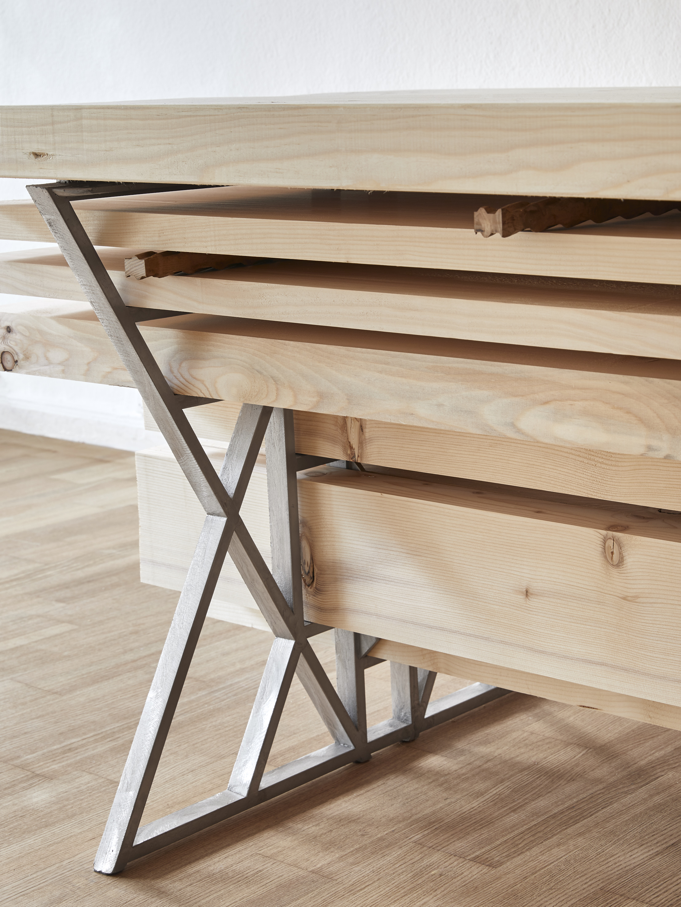 BREADED ESCALOPESTACK TABLE