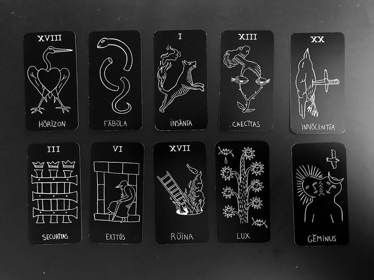 Jimmy Richer Tarot du Rameau d’or, 2020 Encre de Chine sur papier Edition de 100 numérotés et signés Courtesy de l’artiste