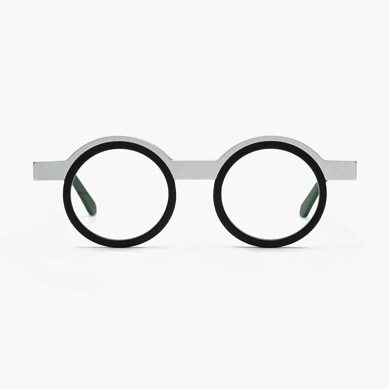 ︎︎︎TYRELL silver/black