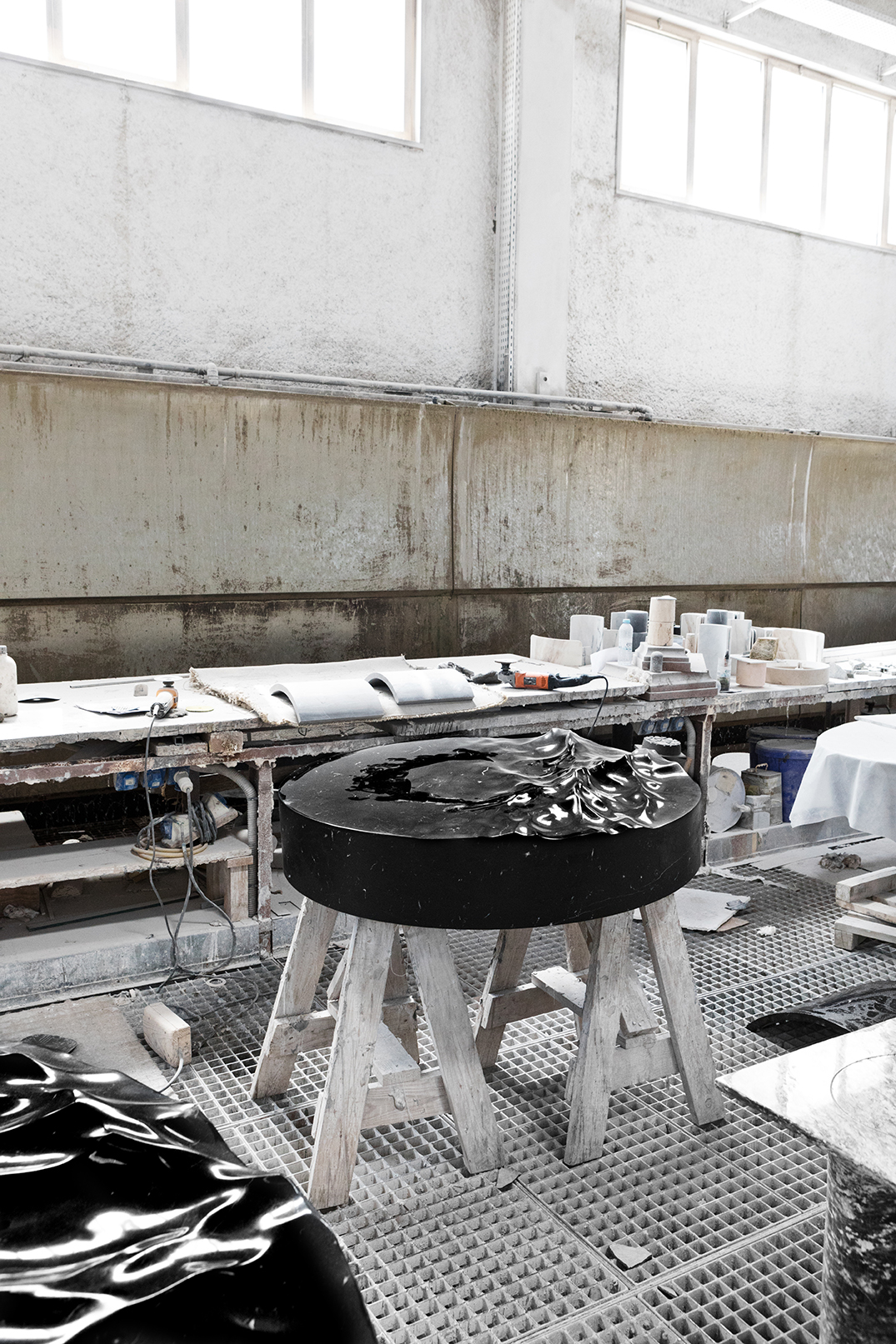 PHOTOGRAPHY RAF STUDIO FOR MATHIEU LEHANNEUR LIQUID MARBLE