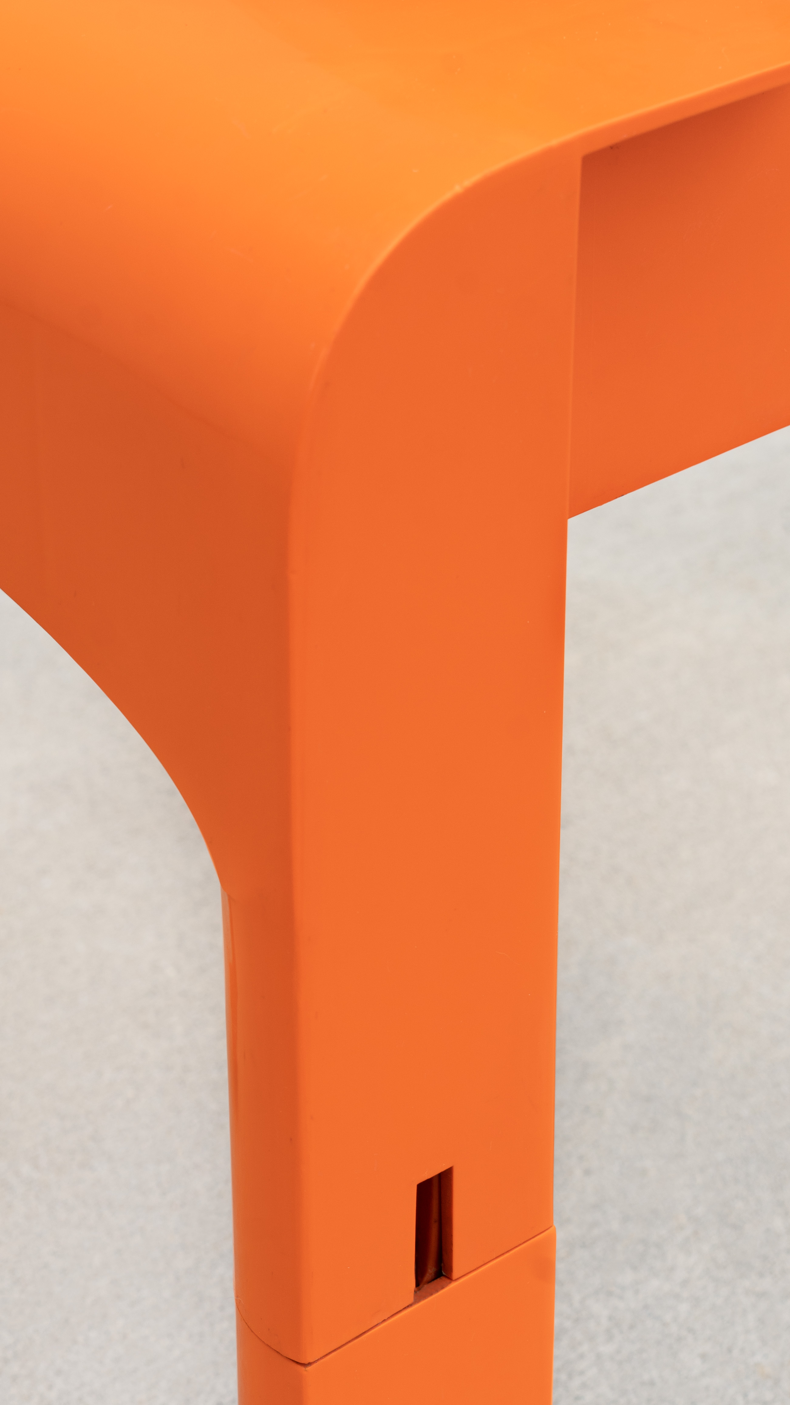 SWEETERFAT KARTELL UNIVERSALE CHAIR PRE PRODUCTION ORANGE BLACK WHITE PLASTIC SPACE AGE CHAIR DESIGNED BY JOE COLOMBO 