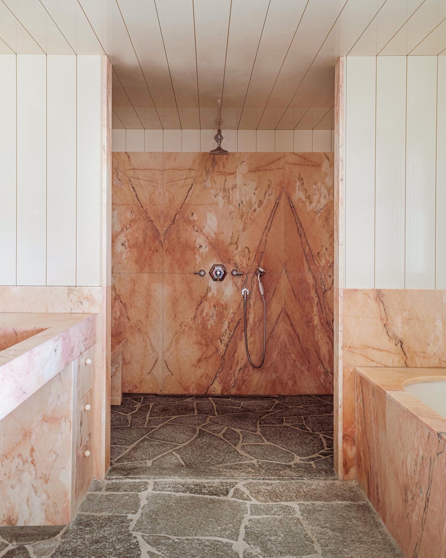 Cap d'Antibes Beach Hotel - Bernard Dubois