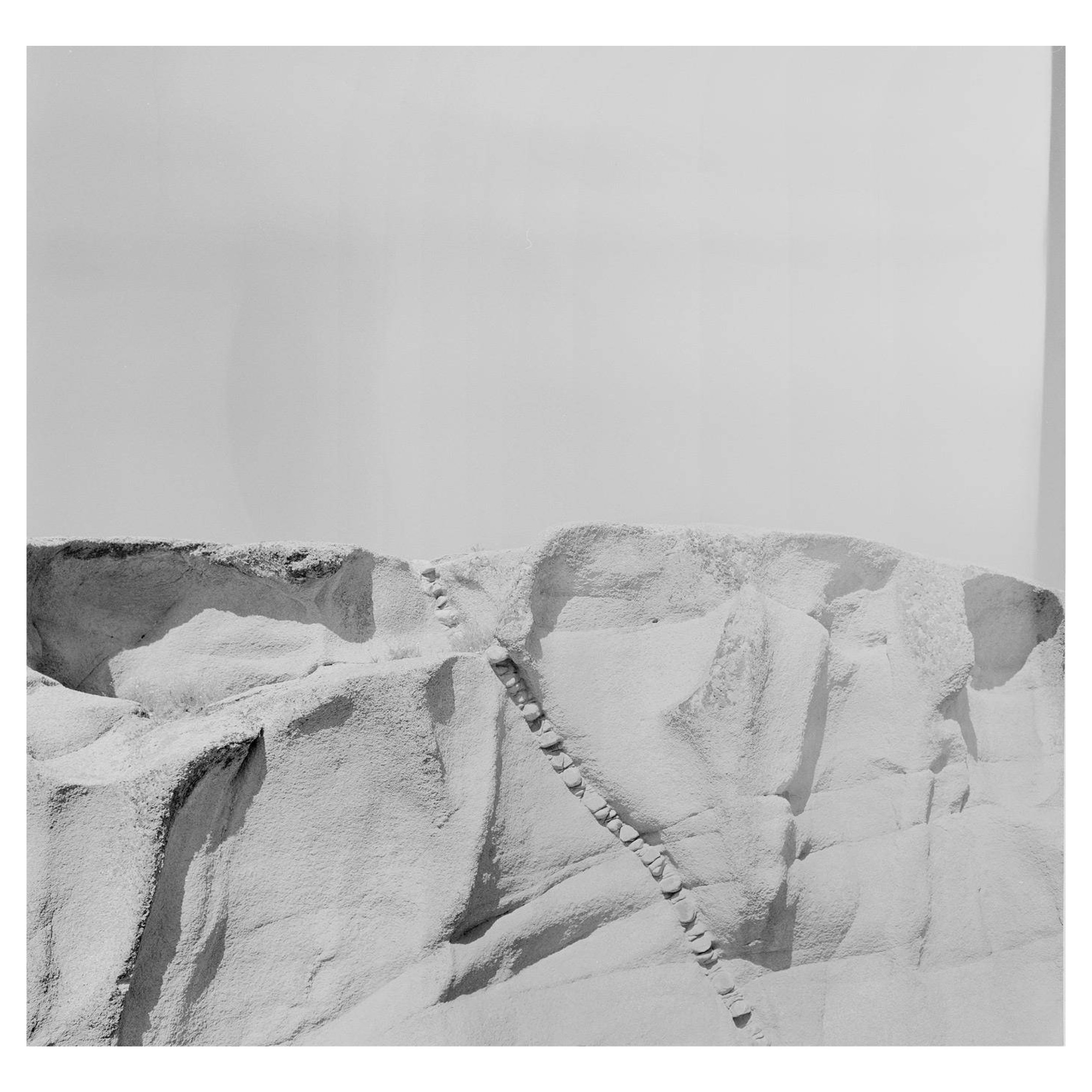 Juxtaposition2013Gelatin Silver Print45.7×45.7cm