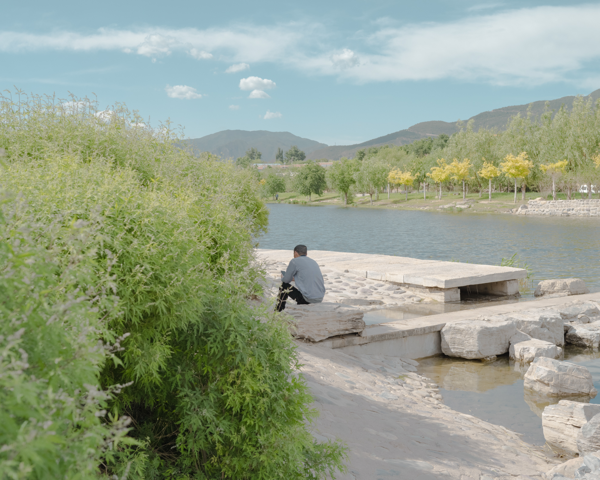 Eternal water with Ripples